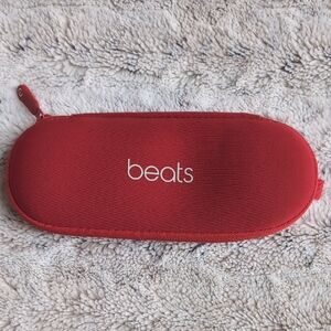 Genuine Beats by Dre Pill 2.0 case